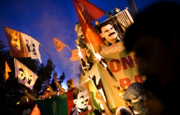 Seguidores del líder kurdo Ocalan durante una manifestación | GlobalPost