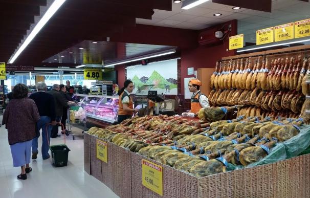 Mercadona abre un nuevo supermercado en Ribadeo (Lugo) con una plantilla de 28 trabajadores y tras invertir 2,4 millones
