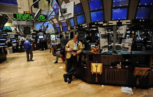 Wall Street baja el 0,33% en la apertura