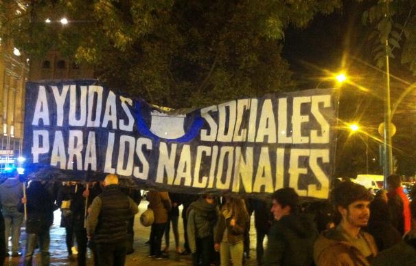 Medio centenar de miembros de Hogar Social se concentran en Madrid y anuncian otra okupación tras el desalojo de hoy