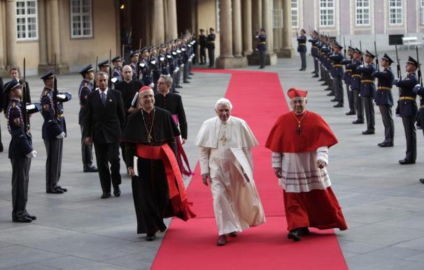 El Papa celebra hoy una multitudinaria misa en Brno