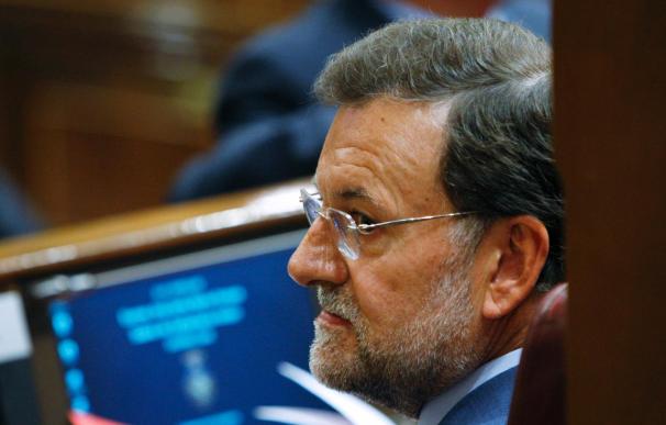Rajoy aboga por eliminar "de forma drástica" el gasto público no productivo