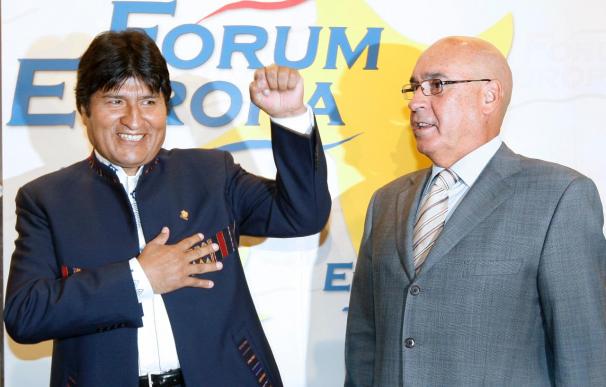 El presidente del Senado ofrece a Evo Morales la experiencia territorial de España