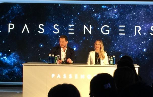 Una espectacular Jennifer Lawrence aterriza en Madrid para promocionar 'Passengers'