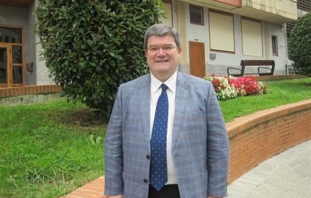 Alcalde de Bilbao considera que el nombramiento de Iñigo de la Serna como ministro de Fomento es "un buen comienzo"