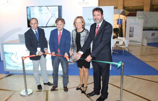 La Junta destaca Agwatec Spain 2016 como vía para promover la relación entre empresas, investigadores y productores