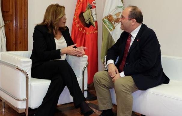 Así fue el 'pacto del sofá' entre Susana Díaz y Miquel Iceta