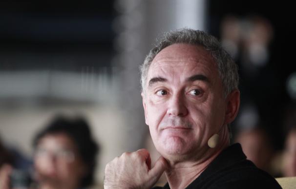 Diez familias valencianas recibirán una masterclass de cocina con Ferran Adrià