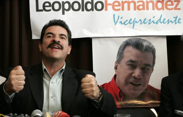 Un candidato preso pide el cambio para acabar con el totalitarismo de Morales