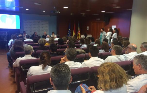 Cerca de 200 profesionales del Departamento de La Ribera crean una asociación para defender el "modelo Alzira"