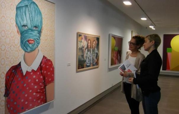 La VIII Bienal de Artes Plásticas Rafael Botí expone desde este miércoles las 30 obras seleccionadas