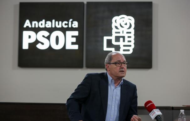 PSOE-A exige una rectificación inmediata de Cifuentes tras sus "falsedades" sobre la financiación de Andalucía
