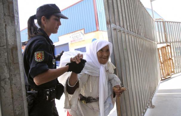 La frontera Ceuta-Marruecos sufre cierres parciales por la entrada de mercancías