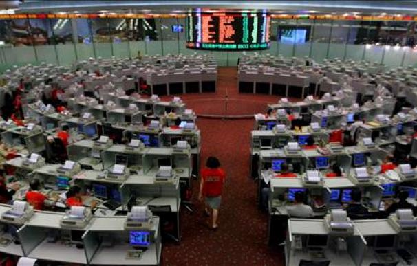 La Bolsa de Hong Kong cierra con ganancias del 1,23 por ciento