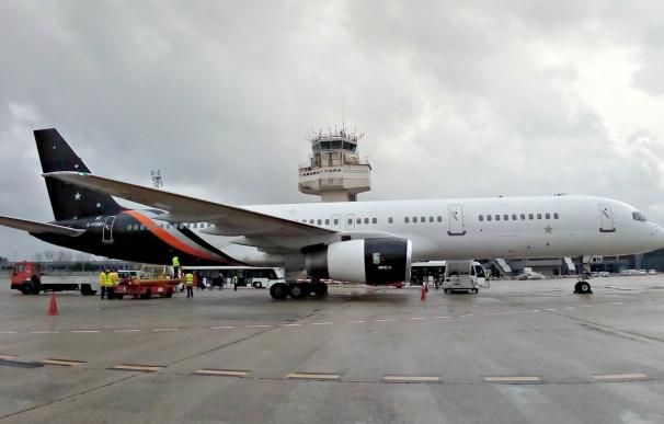 El Aeropuerto de Girona recibe la llegada de tres vuelos chárter del Reino Unido