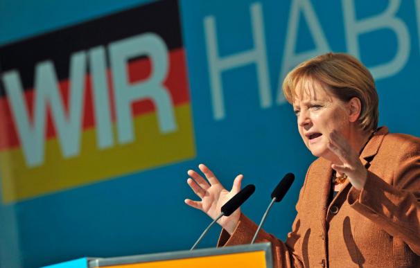 Un sondeo registra el estancamiento de la Unión de Merkel y la subida del SPD