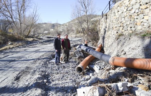 Diputación apoya el arreglo de 2.500 metros de saneamiento en Alcóntar, afectados por las últimas lluvias