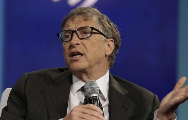 Bill Gates nombra a Adolfo Suárez como uno de sus ídolos