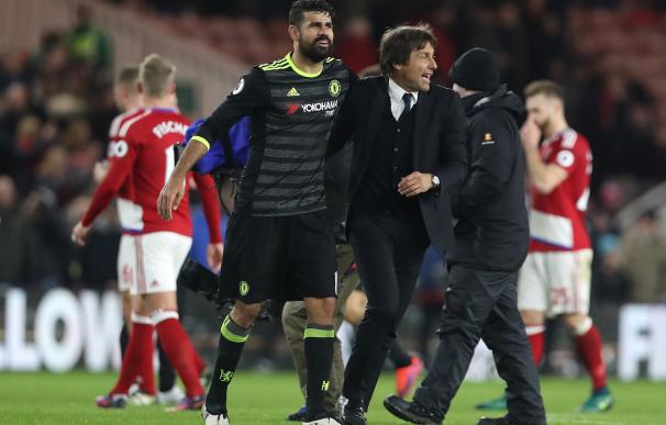 El pichichi Diego Costa coloca al Chelsea líder en solitario de la Premier