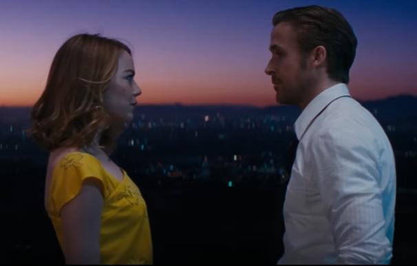 'La La Land' arrasa en los Globos de Oro con un pleno histórico