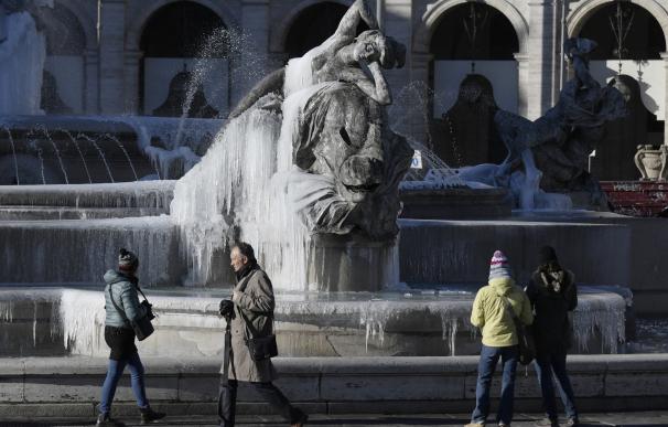Aumentan a 33 los muertos por la ola de frío en Europa