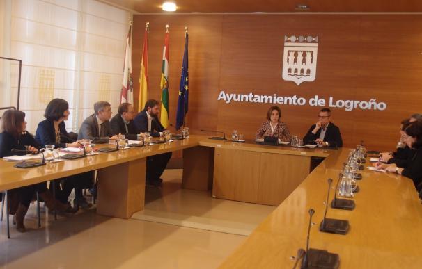 Ayuntamiento y agentes económico-sociales acuerdan encargar diagnóstico sobre situación industrial ciudad y fiscalidad