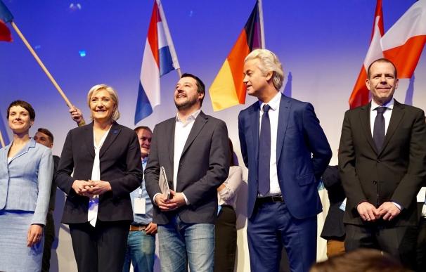La extrema derecha europea reivindica el renacimiento de las naciones-estado en una cumbre en Coblenza