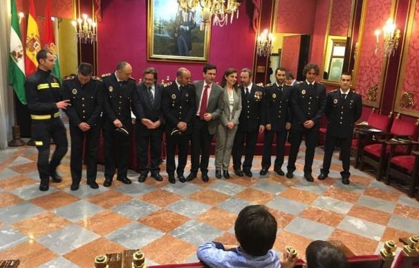 El cuerpo de Bomberos de Granada se dota de los puestos de mando para cinco brigadas operativas