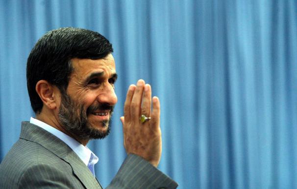 Ahmadineyad acusa a Ban de "repetir" hacia Irán las acusaciones occidentales