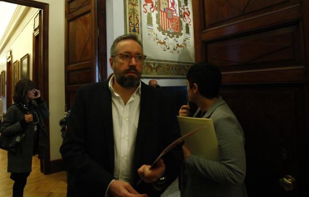 Girauta sostiene que la moción de censura se inscribe "en una disputa del espacio ideológico entre Podemos y el PSOE"