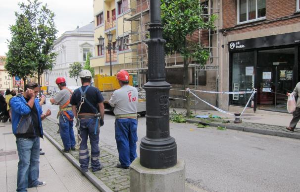 El número de accidentes laborales descendió un 4% en Asturias en 2016