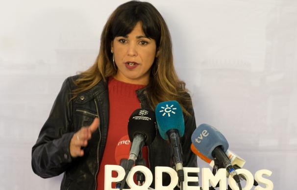 Teresa Rodríguez a Fátima Báñez: "El PP es tan culpable de los recortes en la sanidad andaluza como lo es el PSOE"