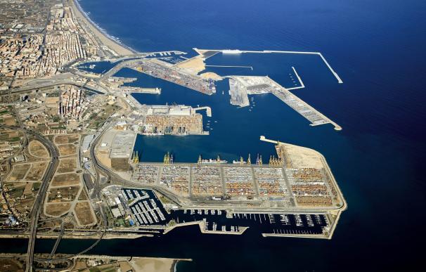 Los puertos españoles buscar captar nuevos tráficos en la feria BreakBulk Europe de Amberes