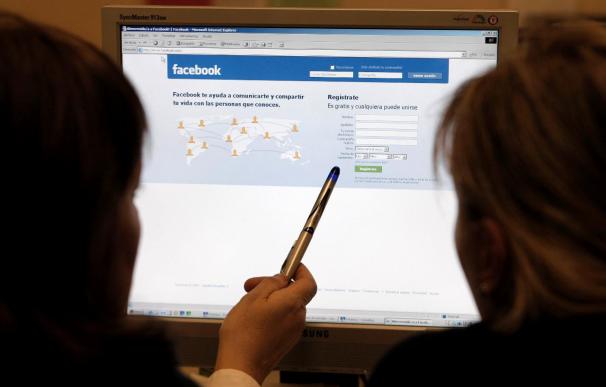 Ciberdelincuentes ofrecen un servicio para acceder a las cuentas de Facebook