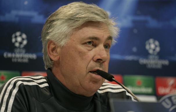 Ancelotti: "Prefiero a Cristiano en el banco, a Benzema en la grada y a Bale en casa"