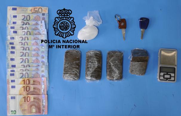 Dos presuntos traficantes detenidos en Burgos en posesión de casi 400 gramos de hachís