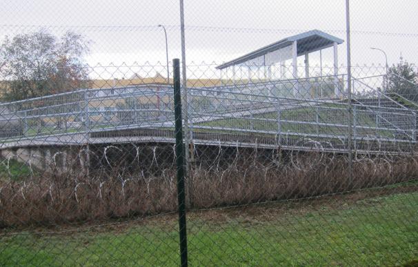 CCOO acusa a IIPP de dejar sin cubrir plazas vacantes de funcionarios en la prisión de Villabona