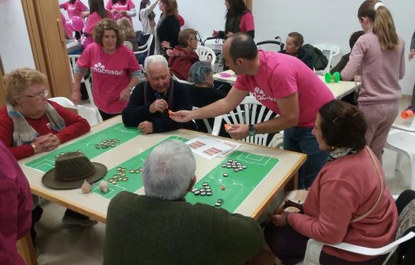 Macrosad celebra un encuentro intergeneracional en Segura de la Sierra