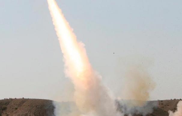 Irán prueba "con éxito" el lanzamiento de misiles de largo alcance Shahab 3