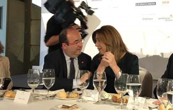 Susana Díaz afirma que no habrá referéndum en Cataluña y que Puigdemont lo sabe