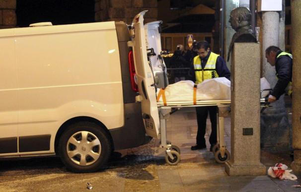 Una mujer muere asfixiada en un incendio en el centro de Segovia