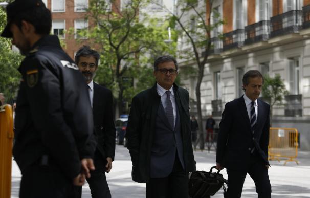 La Policía traslada a Barcelona a Jordi Pujol Ferrusola para practicar varios registros