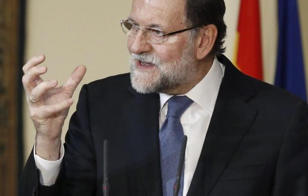 Rajoy envía condolencias a Hollande y Tsipras por las víctimas del accidente aéreo