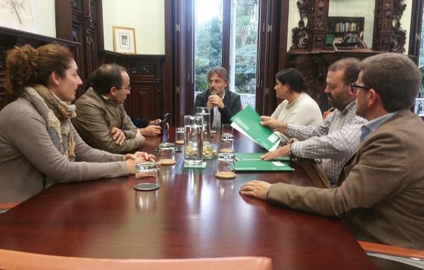 Junta y Almonte, Hinojos y Aznalcázar crean un frente común contra los proyectos de gas en Doñana