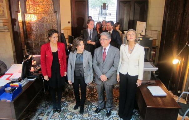 Santamaría ofrece "diálogo y consenso" al Govern pero exige lealtad institucional
