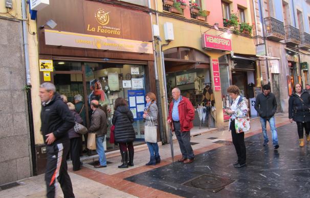 Dos boletos premiados de la BonoLoto reparten 170.125 euros en Gijón