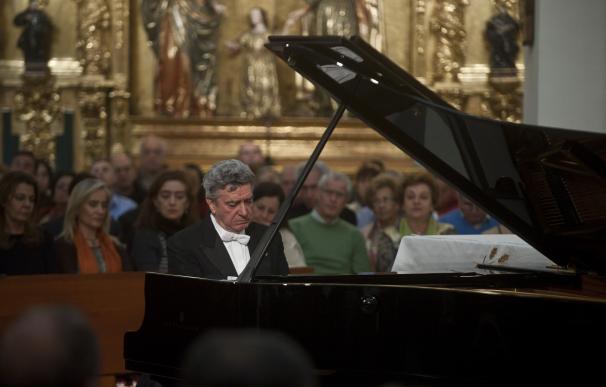 El pianista Antonio Baciero ofrece este viernes un concierto con las Suites de Bach en el Colegio Ingleses de Valladolid