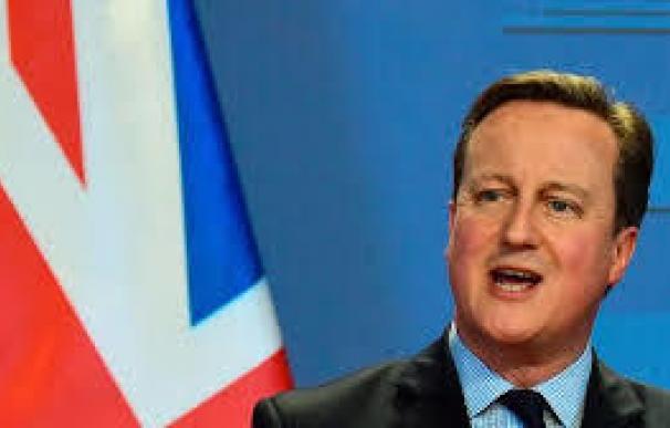 La inmigración en Reino Unido roza el récord pese a la promesa de Cameron