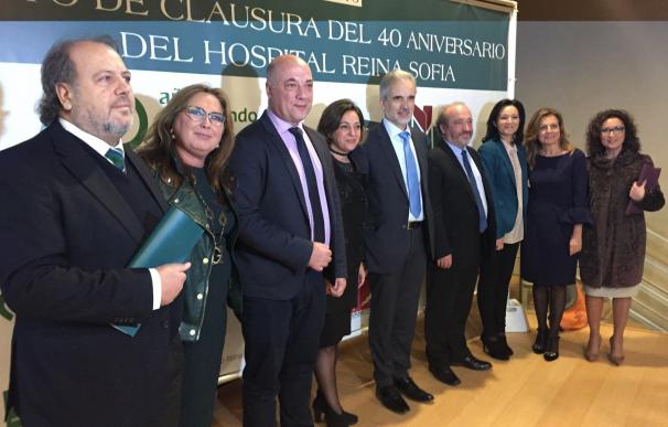 Aquilino Alonso asiste a la clausura del 40 aniversario del Hospital Reina Sofía