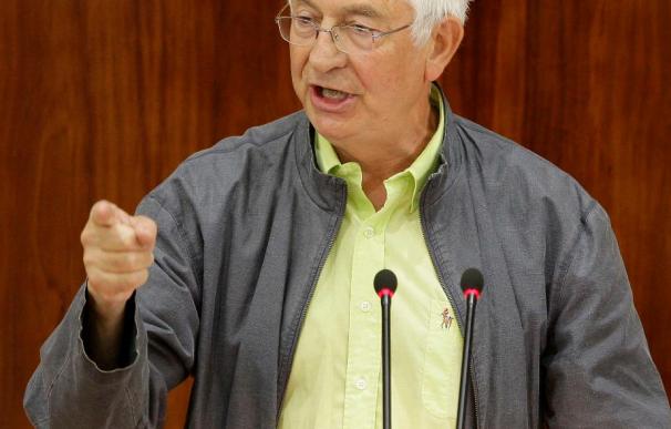 PSOE e IU se abstienen en la reforma legal para capitalizar Caja Madrid